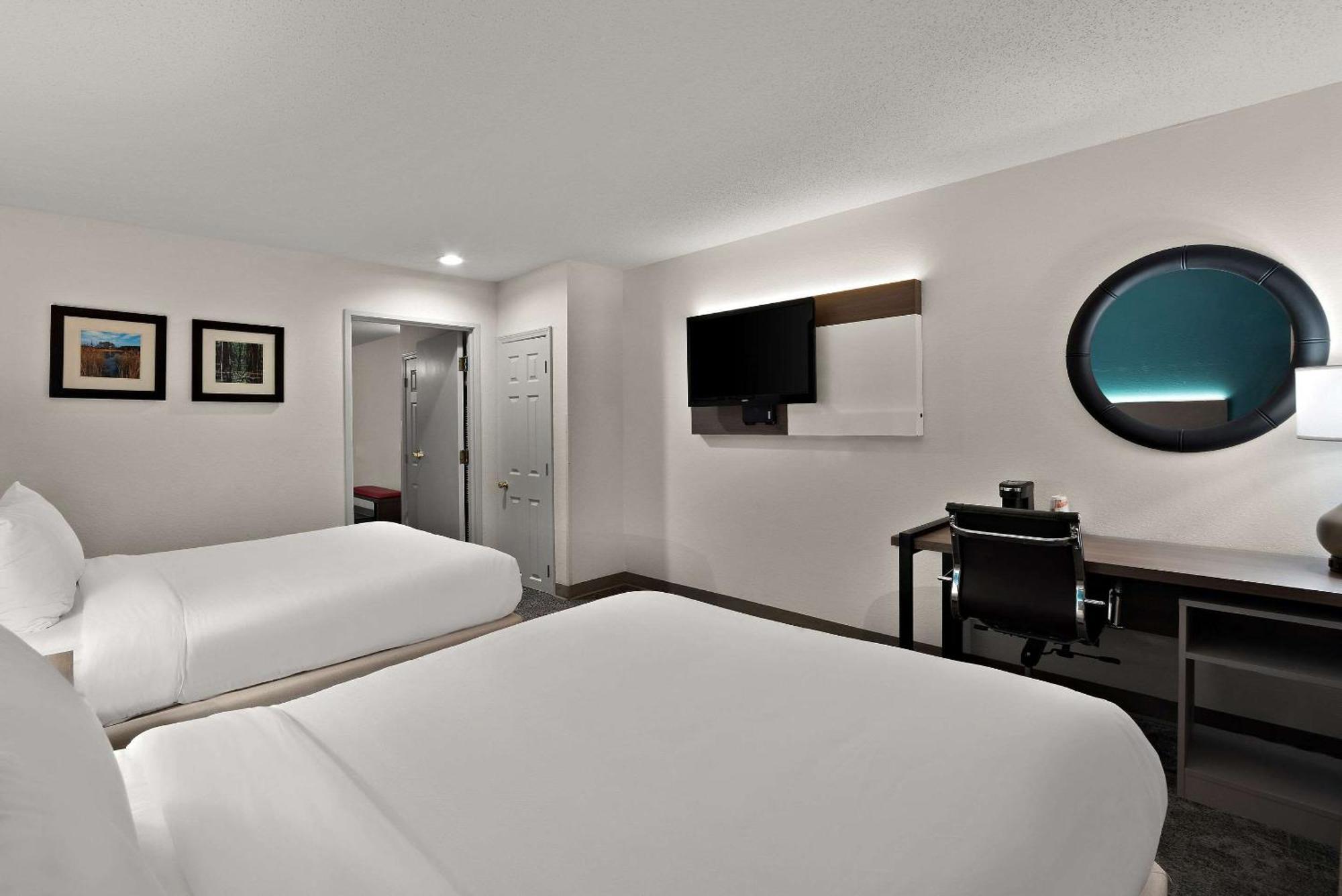 Comfort Inn & Suites Santee I-95 Exterior photo