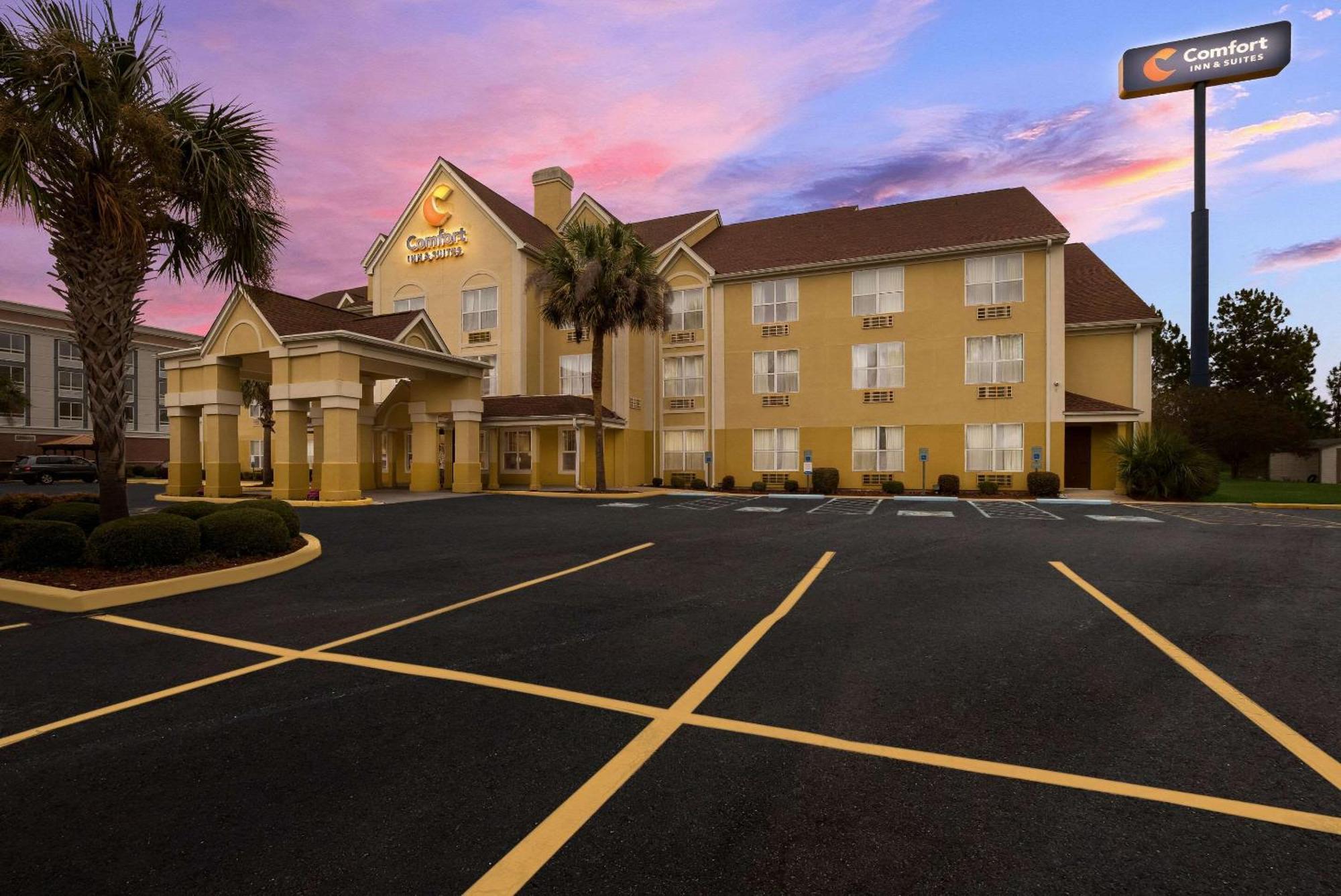 Comfort Inn & Suites Santee I-95 Exterior photo