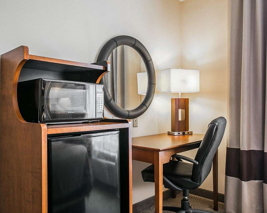 Comfort Inn & Suites Santee I-95 Room photo
