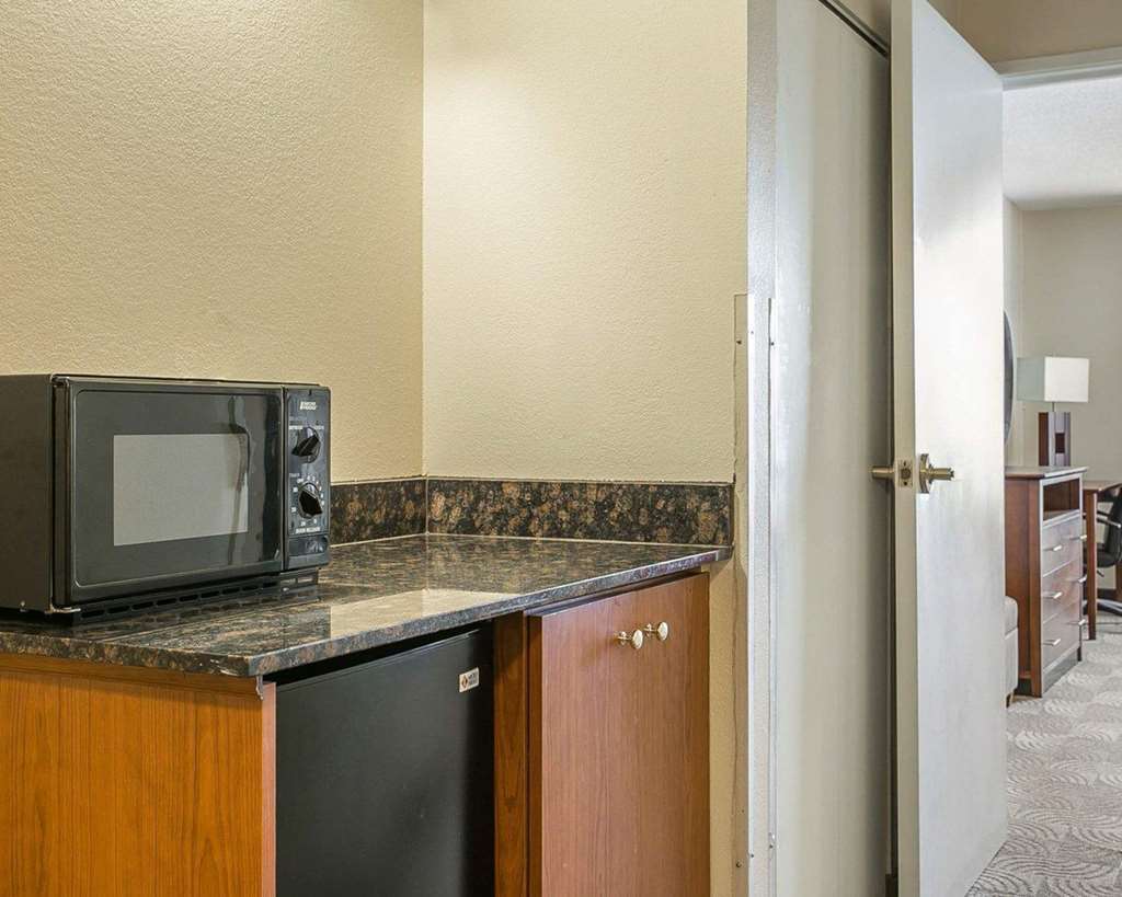 Comfort Inn & Suites Santee I-95 Room photo